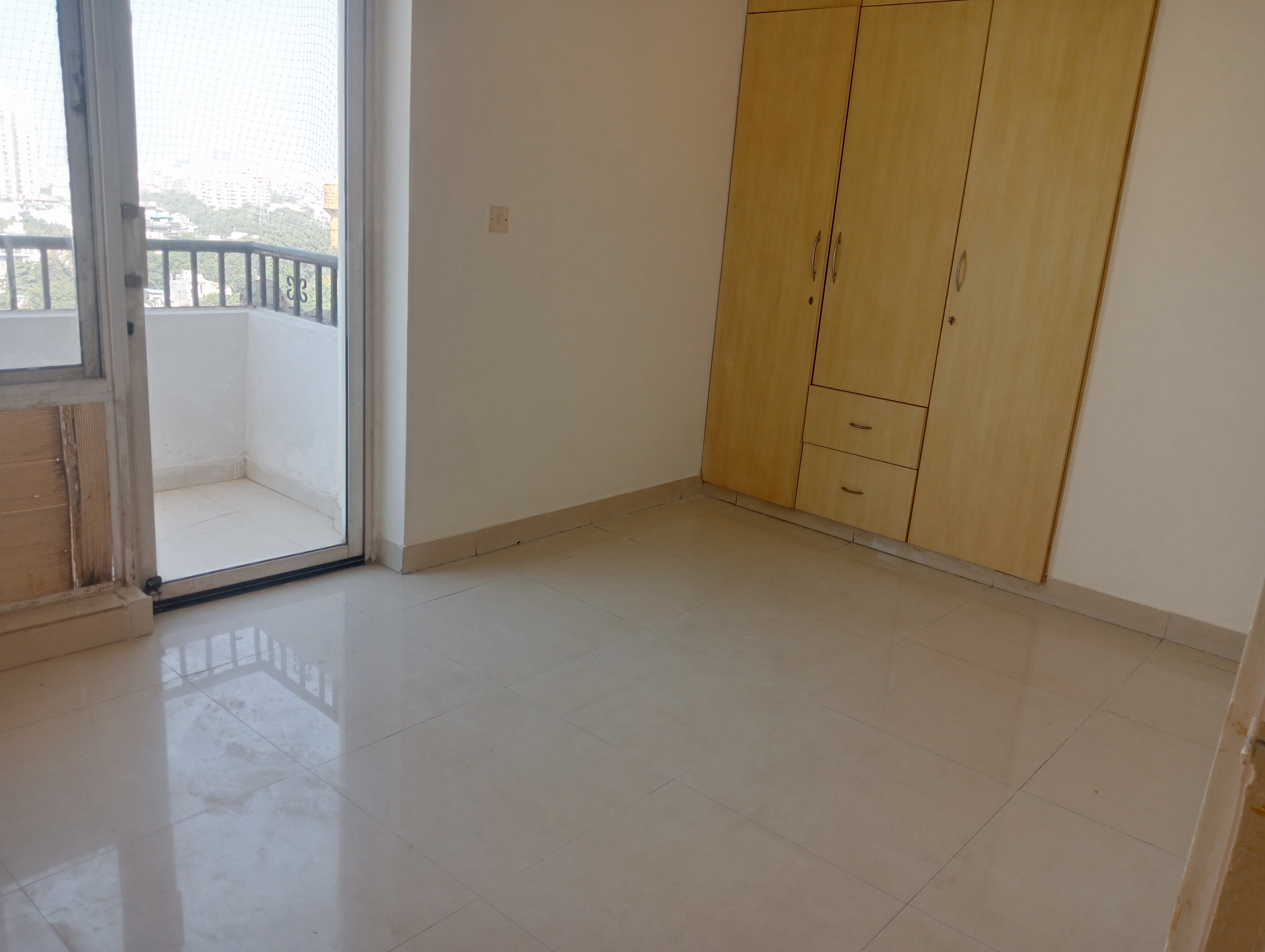 2 BHK Apartment For Rent in DLF Regency Park I