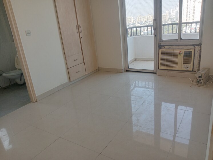 Room, dlf-regency-park-i 2 Bedroom 1150 Sq.Ft. Apartment In Dlf Phase iv Gurgaon 9407251