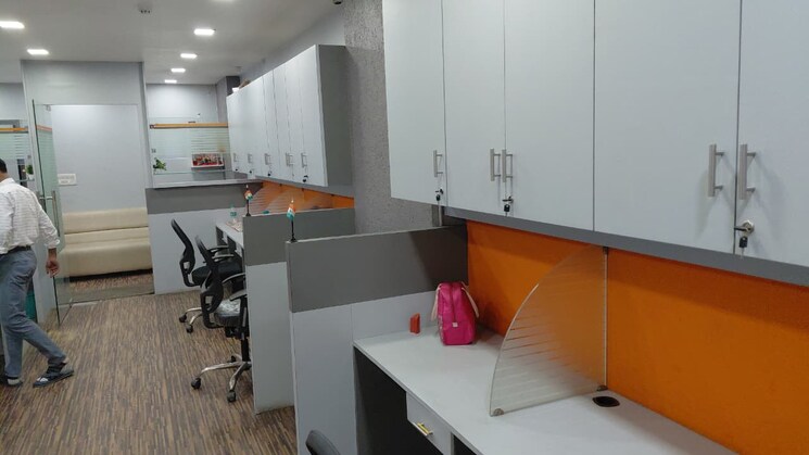 Team Area, camac street Commercial Office Space 1255 Sq.Ft. In Camac Street Kolkata 9407256