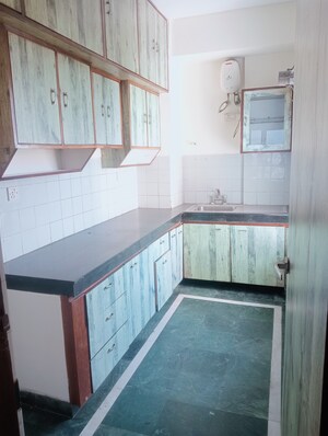 Kitchen in 2 BHK Apartment at DLF Regency Park I, Dlf Phase iv – for Rent