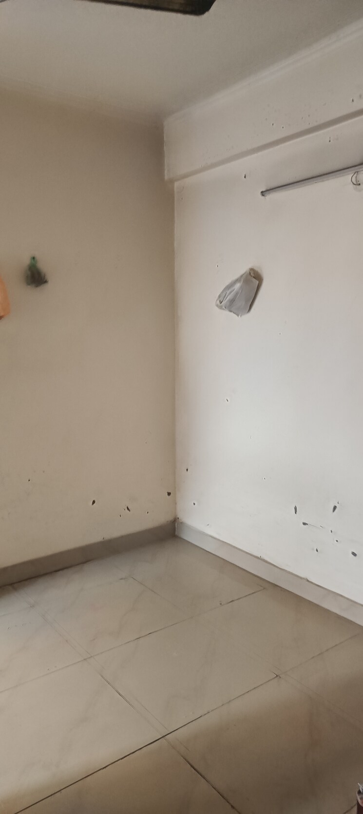 Room, gardenia-golf-city 2 Bedroom 1150 Sq.Ft. Apartment In Sector 75 Noida 9407291