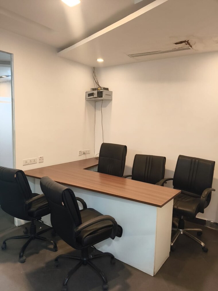 Team Area, jmd-megapolis Commercial Office Space 1100 Sq.Ft. In Sector 48 Gurgaon 9407294