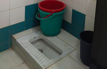 Bathroom in  Pg at Marol – for Rent