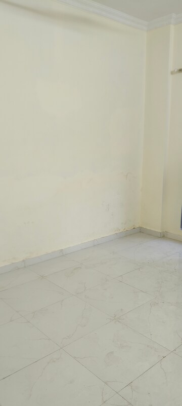 Room in 1 BHK Apartment at Apolo CHS, Sanpada – for Sale