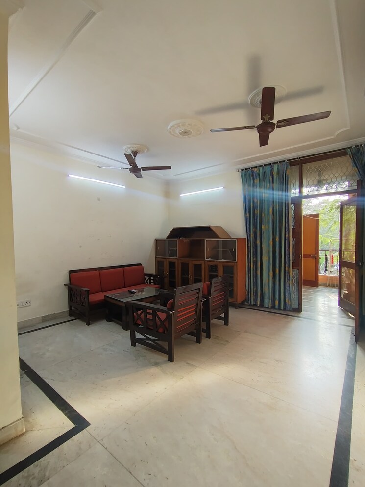 Living Room, malviya nagar 2 Bedroom 1125 Sq.Ft. Builder Floor In Malviya Nagar Delhi 9407343