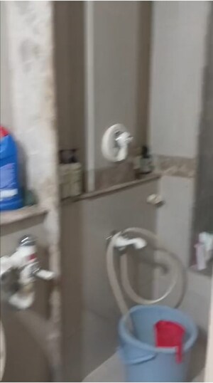 Bathroom in 2.5 BHK Apartment at Raheja Acropolis, Deonar – for Rent