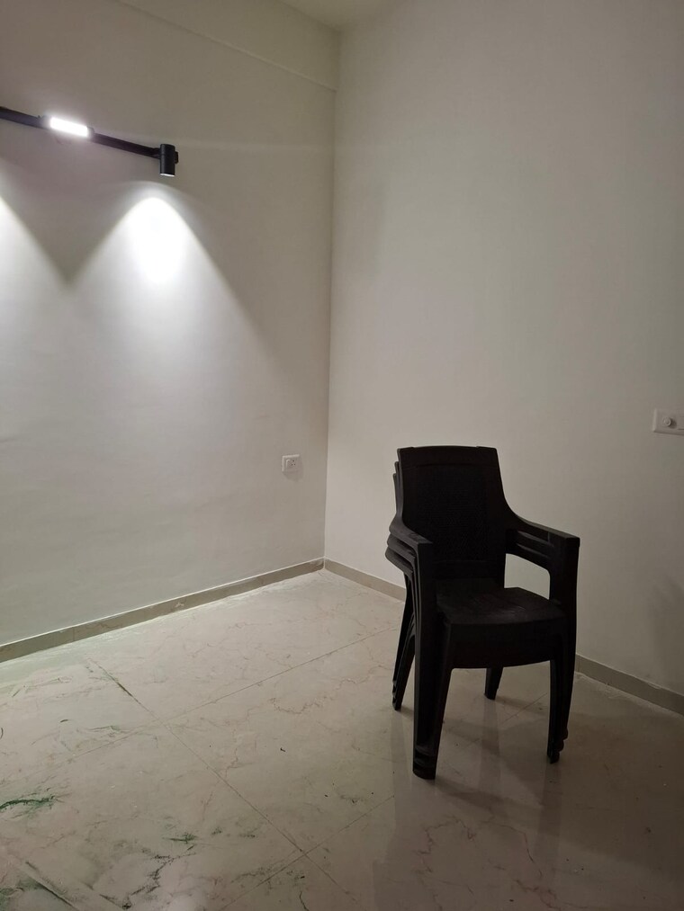 undefined, smart-world-orchard 3 Bedroom 1630 Sq.Ft. Apartment In Sector 61 Gurgaon 9407432