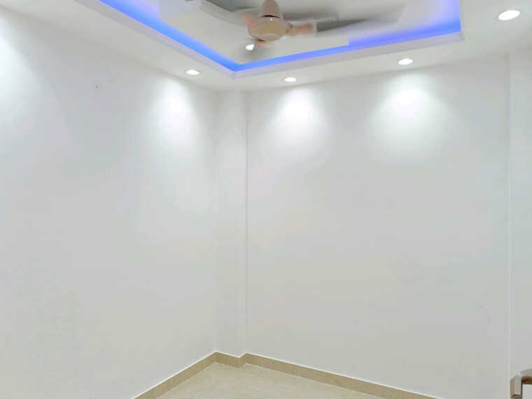 Room, govindpuri 2 Bedroom 750 Sq.Ft. Builder Floor In Govindpuri Delhi 9407369