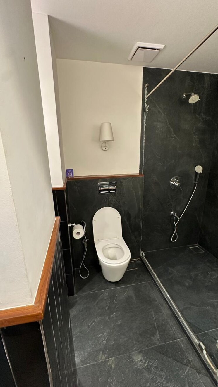 Bathroom, juhu 6 Bedroom 5500 Sq.Ft. Villa In Juhu Mumbai 9407409