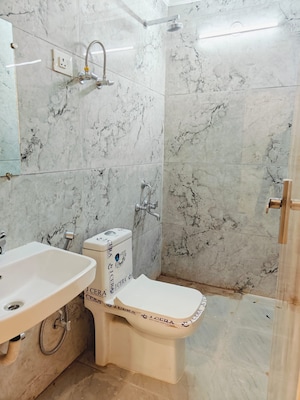Bathroom in 2 BHK Builder Floor at Saket – for Rent