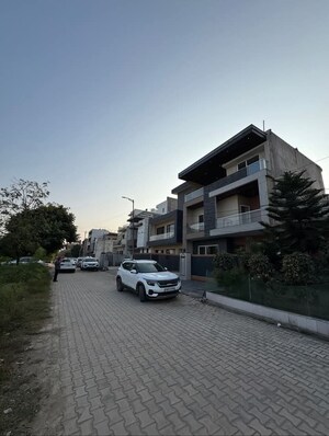 6 BHK Independent House – Exterior View View at Sector 123 - for Sale