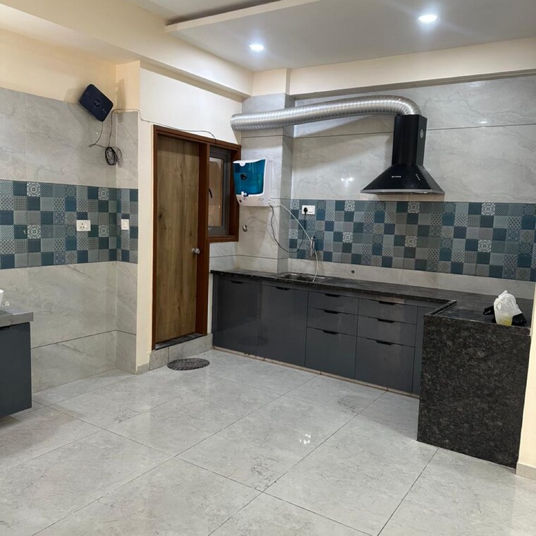 Kitchen, abhishek-alyssum 3 Bedroom 1350 Sq.Ft. Apartment In New Sama Vadodara 9407404