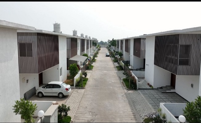 3 BHK + Pooja Room Villa For Sale in Sark Three