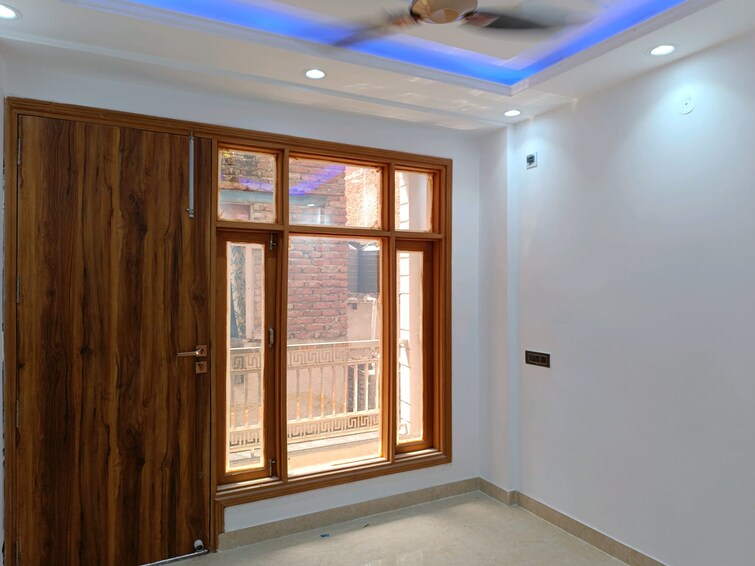 Cover Image, govindpuri 2 Bedroom 700 Sq.Ft. Builder Floor In Govindpuri Delhi 9407416
