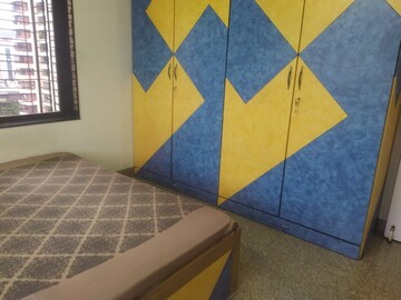 Furnished Amenities in 2 BHK Apartment at Samartha Ashish CHS, Andheri West – for Rent