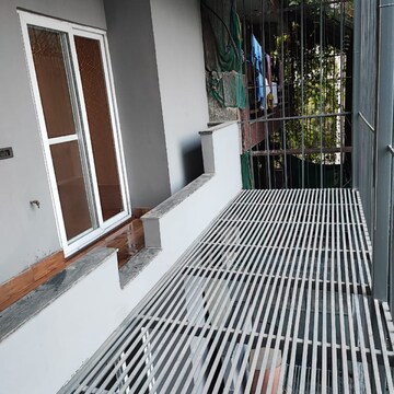 Balcony in 3.5 BHK Builder Floor at Kohli One Malibu Town, Malibu Town – for Rent