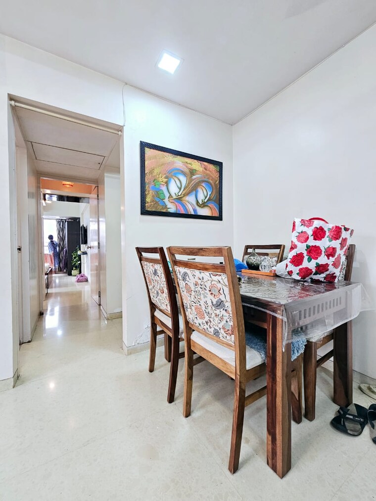 Living Room, fine-aura 1 Bedroom 500 Sq.Ft. Apartment In Andheri East Mumbai 9407571