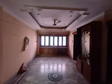 Kitchen in 5 BHK Independent House at S K Dev Road – for Sale