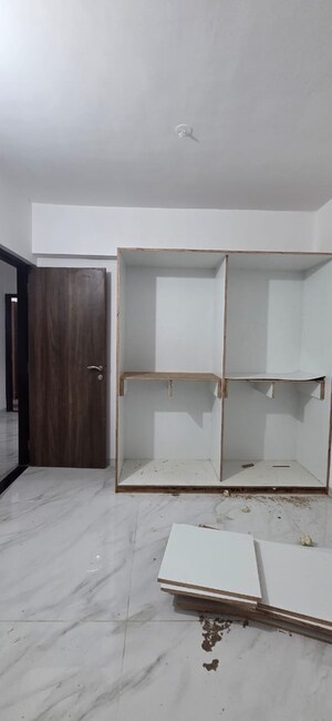 Bedroom in 3 BHK Apartment at Vishwa Bhuvan, Chembur – for Rent