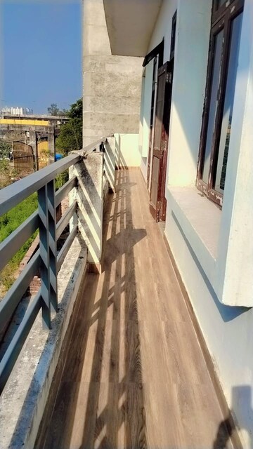 Balcony in 2 BHK Builder Floor at Vineet Khand – for Rent