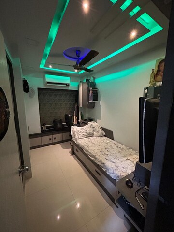 Team Area in 2 BHK Apartment at Asmita Jyoti CHS, Malad West – for Sale