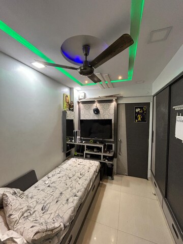 Team Area in 2 BHK Apartment at Asmita Jyoti CHS, Malad West – for Sale