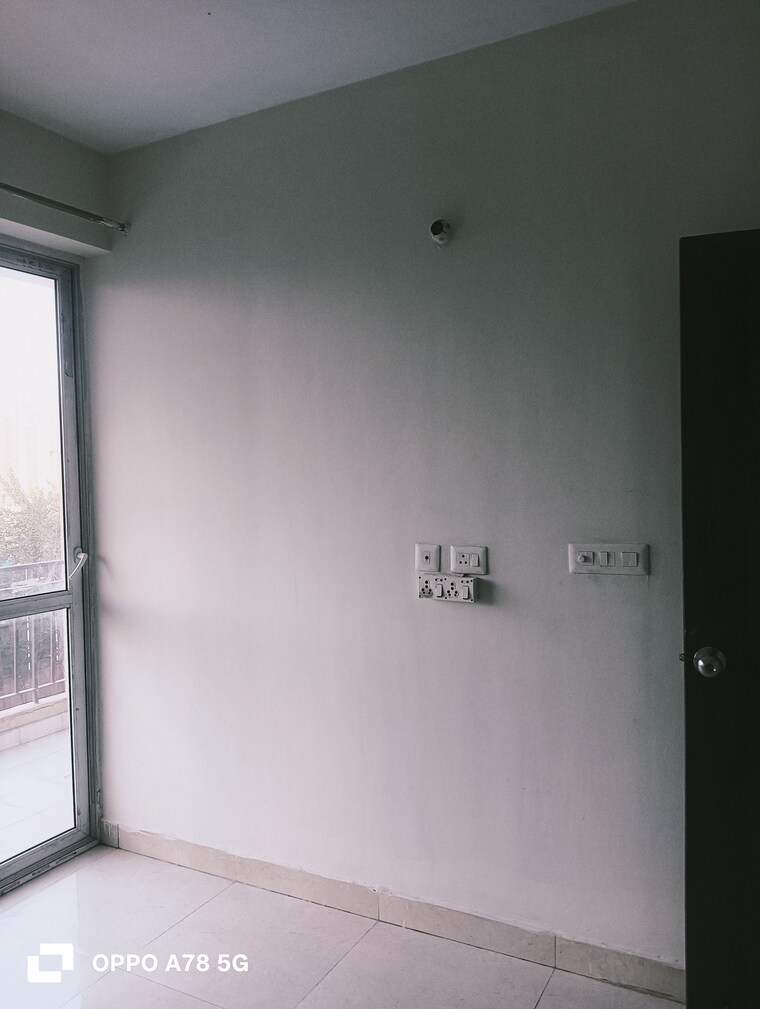 Room, signature-global-andour-height 2 Bedroom 600 Sq.Ft. Apartment In Sector 71 Gurgaon 9407705