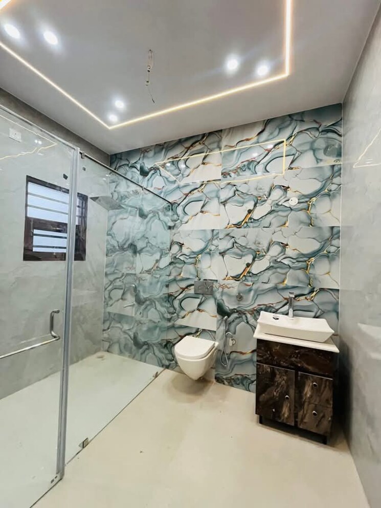 Attached Bathroom, sector 124 4 Bedroom 205 Sq.Yd. Independent House In Sector 124 Mohali 9407781