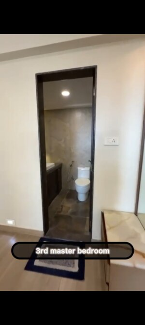 Furnished Amenities in 3 BHK Apartment at Hiranandani Meadows, Manpada – for Rent