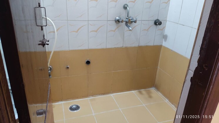 Bathroom, fam-chs 2 Bedroom 900 Sq.Ft. Apartment In Kopar Khairane Navi Mumbai 9407773