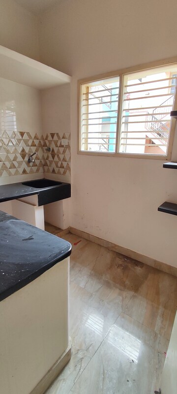 Furnished Amenities in 1 BHK Builder Floor at Btm Layout Stage 2 – for Rent