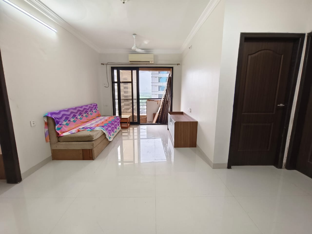2 BHK + Pooja Room Apartment For Rent in Raheja Interface Heights