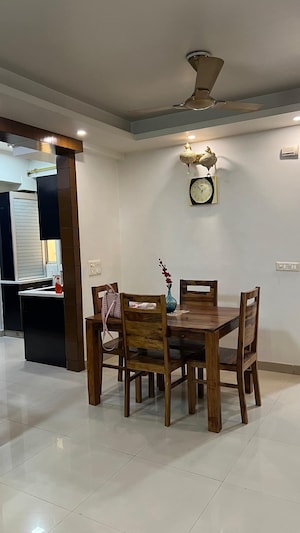 Living Room in 2 BHK Apartment at Gaur City 7th Avenue, Sector 4 Greater Noida – for Rent