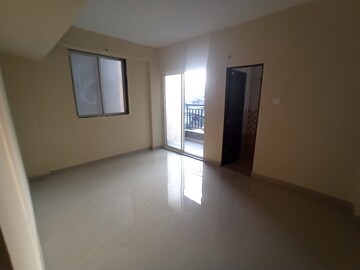 Room in 2 BHK Apartment at Kondhwa – for Sale