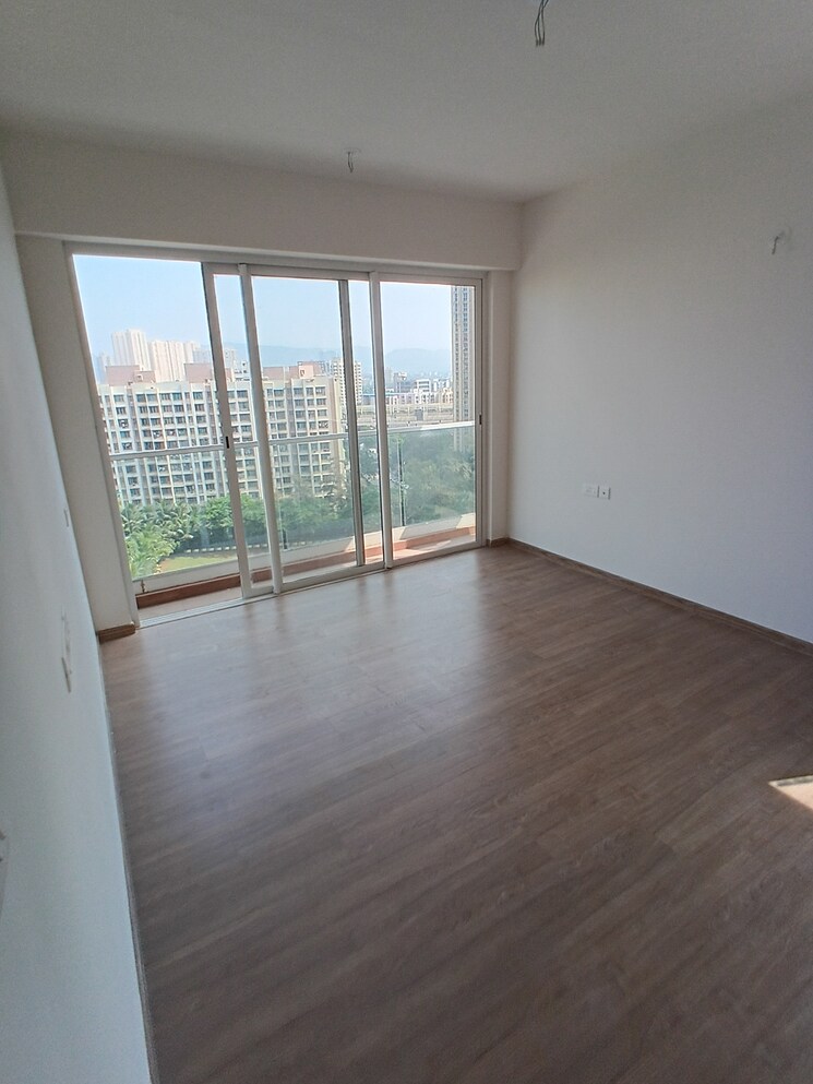 Bedroom, embassy-one-thane 3 Bedroom 1035 Sq.Ft. Apartment In Panch Pakhadi Thane 9408011