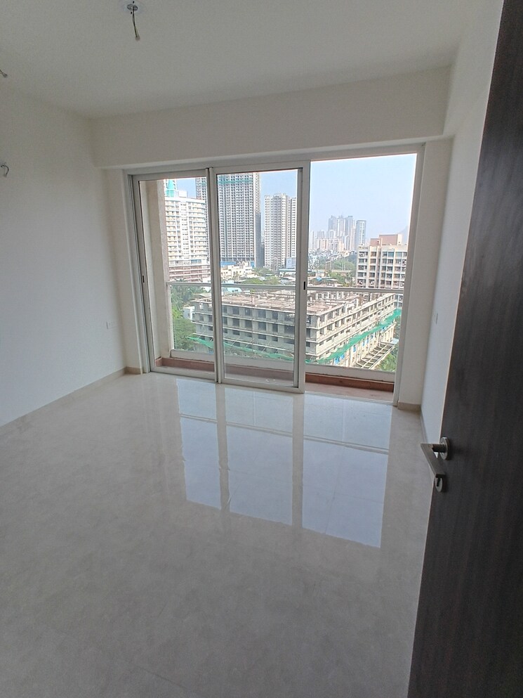 Room, embassy-one-thane 3 Bedroom 1035 Sq.Ft. Apartment In Panch Pakhadi Thane 9408011