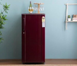  2 BHK Apartment at Omkar Signet, Malad East – for Rent