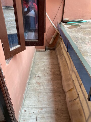 Balcony in 2.5 BHK Independent House at Sector 55 – for Rent