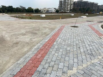  Plot For Sale in Besa