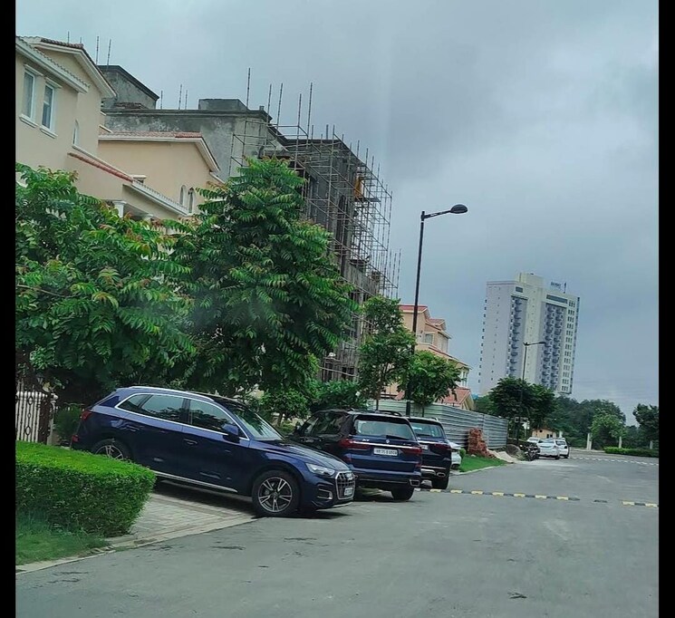 Exterior View, emaar-marbella-phase-2 5 Bedroom 360 Sq.Yd. Villa In Sector 66 Gurgaon 9406912