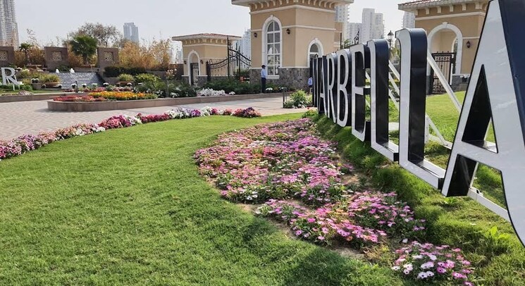 Exterior View, emaar-marbella-phase-2 5 Bedroom 360 Sq.Yd. Villa In Sector 66 Gurgaon 9406912