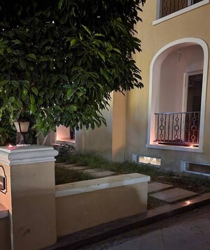 5 BHK Villa – Exterior View View at Emaar Marbella Phase 2, Sector 66 - for Rent