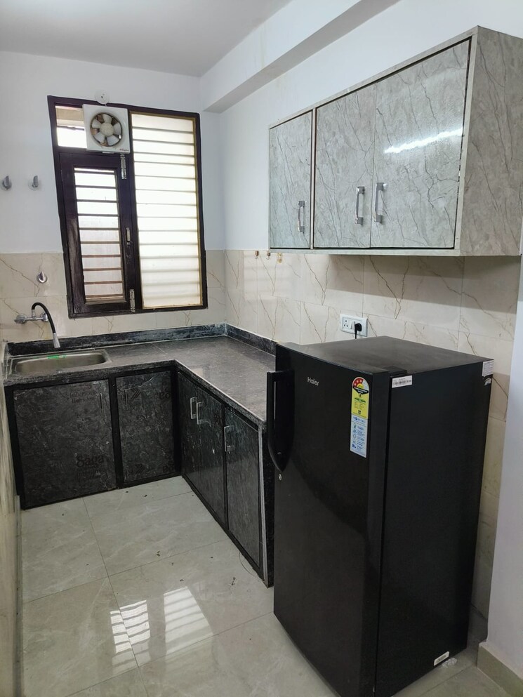 Kitchen, saket 1 Bedroom 503 Sq.Ft. Builder Floor In Saket Delhi 9408075
