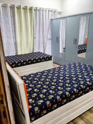 Bedroom in  Pg at Powai – for Rent