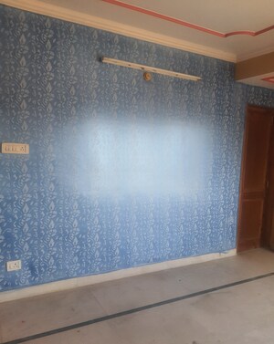 Room in 2.5 BHK Apartment at Sanjauli – for Sale