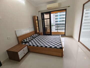 Bedroom in 2 BHK Apartment at Raheja Interface Heights, Malad West – for Rent