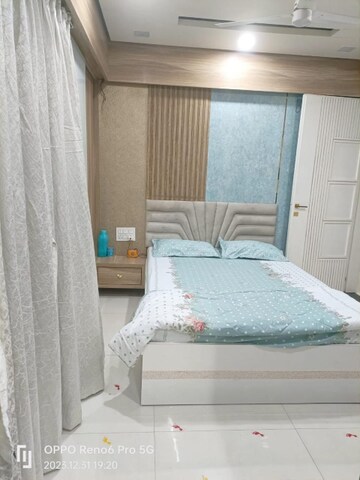 2.5 BHK Apartment For Rent in City One Square, Kiwale