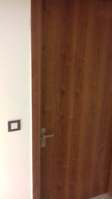 Furnished Amenities in 2 BHK Builder Floor at Vasundhara Sector 3 – for Sale