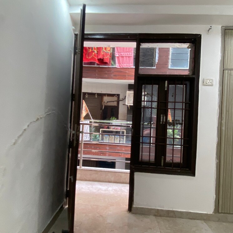 undefined, chattarpur 3 Bedroom 1000 Sq.Ft. Builder Floor In Chattarpur Delhi 9408203