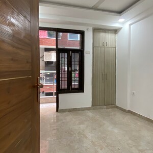 Room in 3 BHK Builder Floor at Chattarpur – for Rent